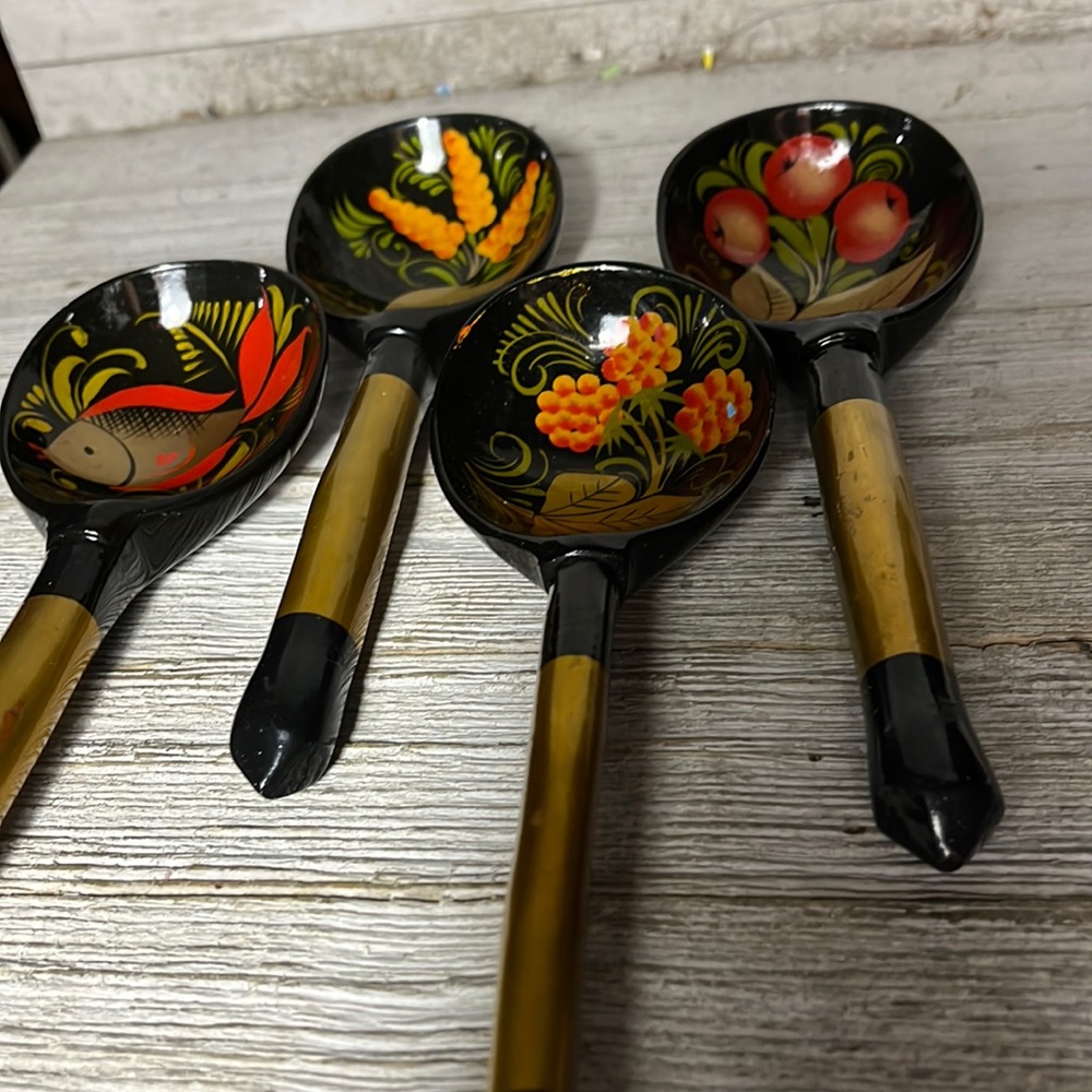 Set of 4 Vintage RUSSIAN Folk Art KHOKHLOMA Lacquer Wooden Spoons Hand Painted
